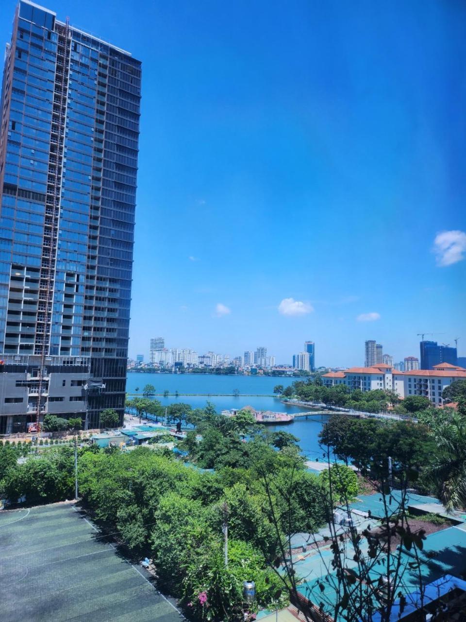 M Apartment Lakeside - Cara Rustic Hanoi Luaran gambar